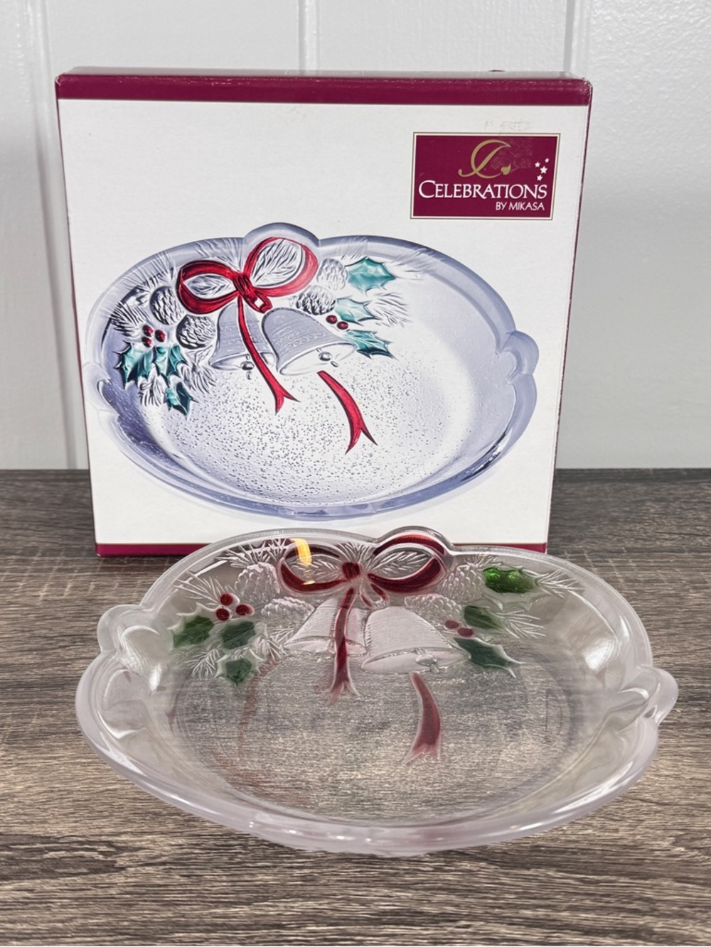 Celebrations By Mikasa Christmas Sweet Dish